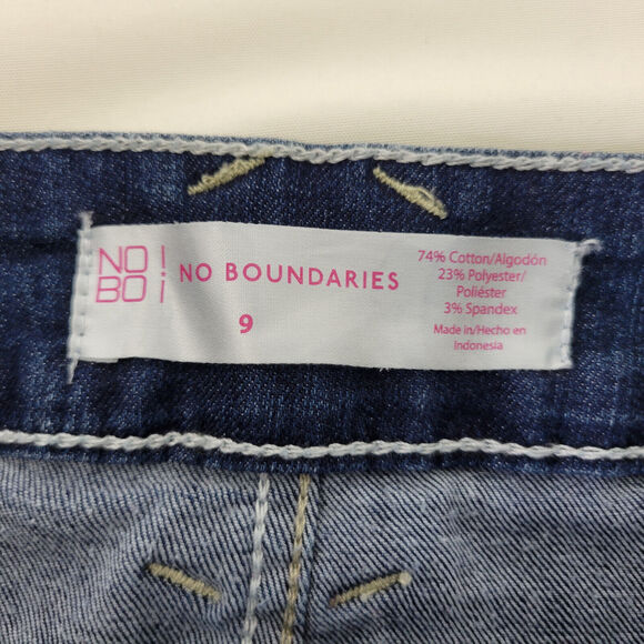 No Boundaries Denim Shorts Juniors 9 Blue‎ Jean Low Rise Womens Distressed - Picture 7 of 14